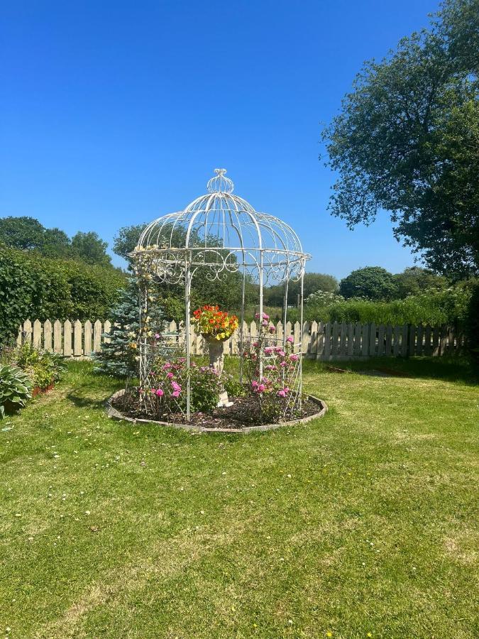 Broadmoor Farm Bed and Breakfast Kilgetty Exteriör bild